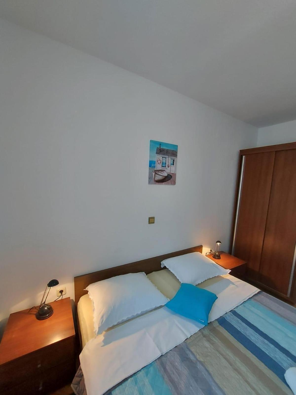 Apartments By The Sea Duce, Omis - 2731 دوغي رات الغرفة الصورة